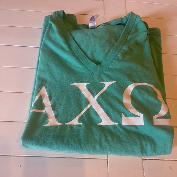 ALPHA CHI OMEGA Screen Printed Tee Size M - Picture 5 of 5